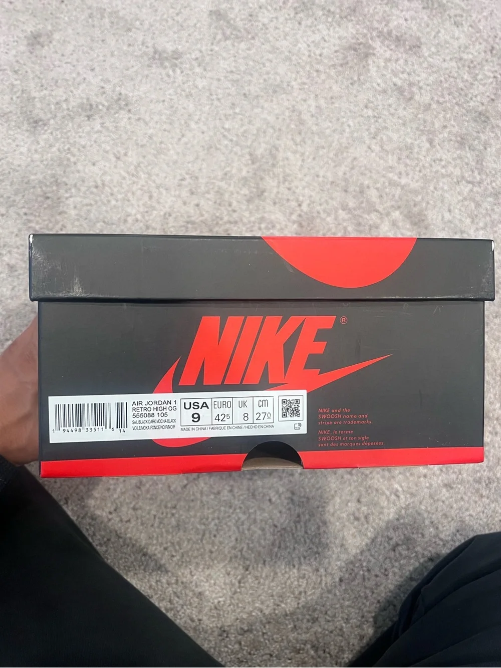 Air Jordan 1 Retro High OG Dark Mocha - Picture 15 of 16